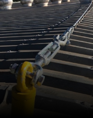 Instalação de linha de vida definitiva